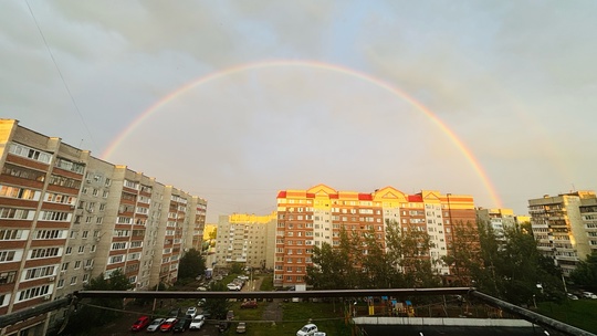 😍В небе над Уфой после дождя появилась радуга 
 
🌈Красивые снимки от наших подписчиков! 
 
А какая у вас..