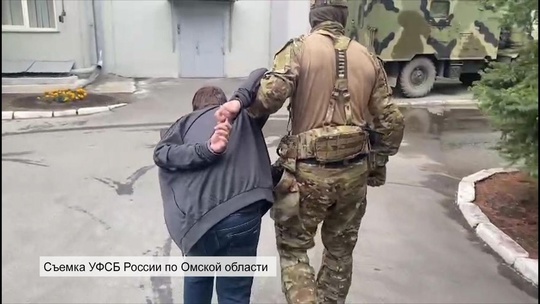 Молодого омича задержали за лояльность к украинским террористам

Сотрудники ФСБ задержали 22-летнего омича...