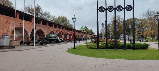 Октябрь уже завтра💙

фото: Алексей..