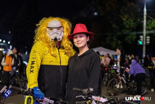 🚴‍♂ «Ночь тысячи велосипедистов» в Уфе
 
😍Любители велосипедов проехались колонной от Машиностроителей..