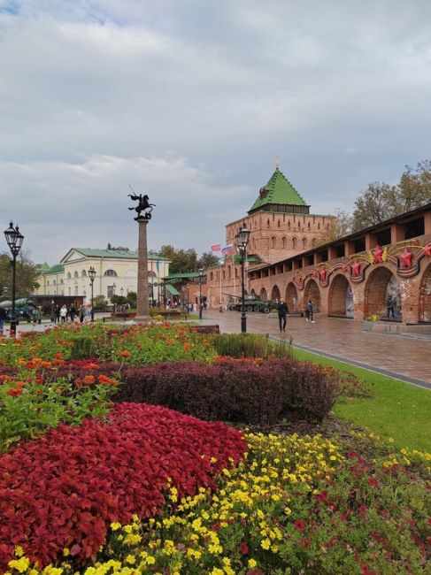 Какие улицы Нижнего знаете на букву "М"?)💙

фото: Дмитрий..