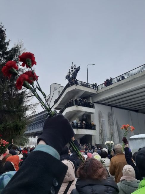 Журналисты опубликовали документы о последних минутах жизни Алексея Навального

Издание, признанное в..