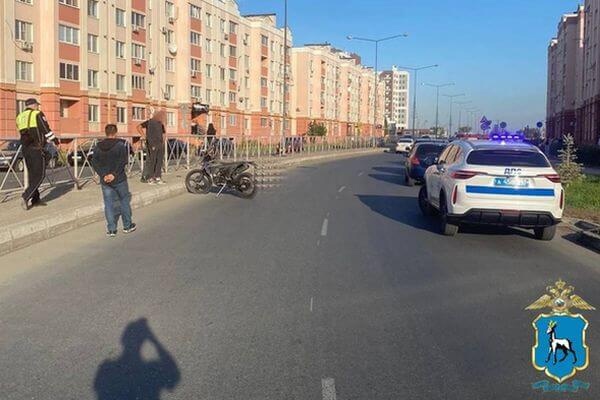 В Самаре водитель питбайка врезался в бордюр и погиб 

Авария произошла в микрорайоне Южный город 19 сентября..