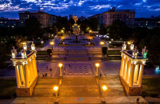 Вечерний Волгоград, как всегда, невероятно прекрасен..