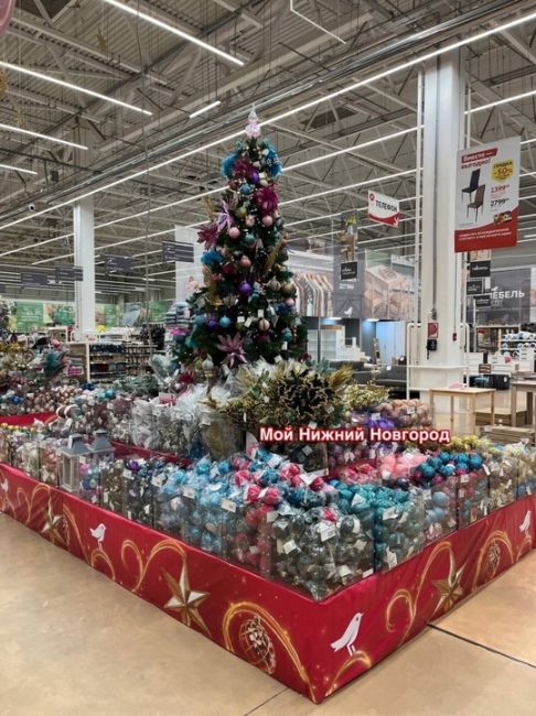 💙В нижегородских магазинах уже новогоднее настроение.

А вы ждете..