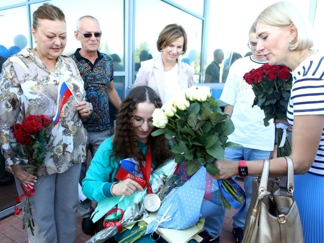 Волгоградская пловчиха Наталия Буткова, завоевавшая серебряную медаль на летних Паралимпийских играх 2024..