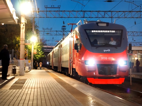 В Волгограде начал ходить новый бесшумный электропоезд! 👏😍

🚆🚏 Новый современный транспорт будет..