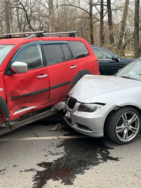 Здравствуйте! Ищем свидетелей ДТП.
17 октября 2024г, между Mitsubishi и BMW, перекрёсток улиц Куйбышева и..