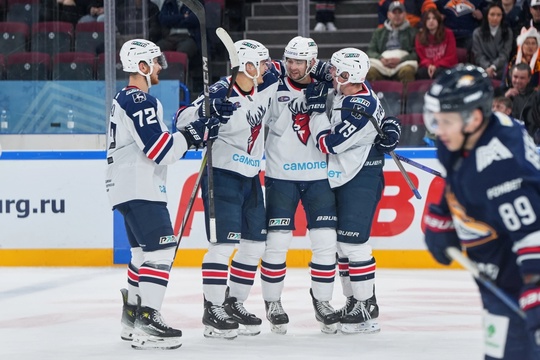 🏒ХК «Торпедо» обыграл действующего чемпиона «Металлург» — 5:4!

С победой, нижегородцы. Так..