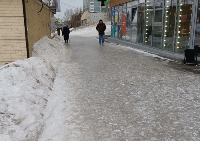 Первый снег может выпасть в Ростовской области в начале ноября 
 
Синоптики скорректировали свои прогнозы по..