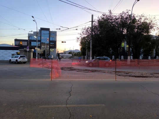 Дело движется, товарищи! 👏🤩

👷‍♂️🛠️ До конца осени осталось ещё полтора месяца, а на улице..