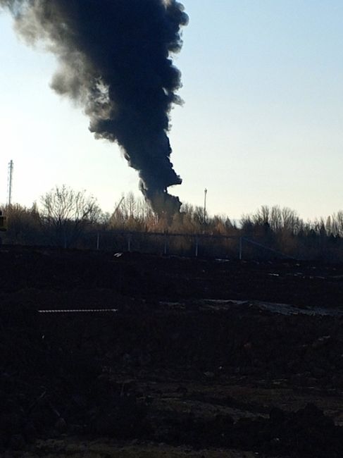 🔥БЕЗ ПАНИКИ, ВСЕ ПО ПЛАНУ

Сегодня на учебно-тренировочном пожарном полигоне по адресу: г. Пермь, ул...