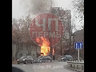 ‼️Комментарий МЧС по факту пожара на улице Свердлова в Перми

Сообщение о возгорании поступило 24 октября в..