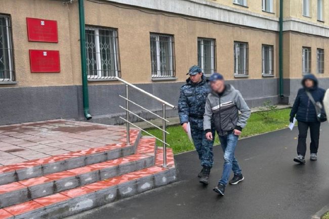 В похоронное бюро отправили новосибирцев за неуплату алиментов брошенному сыну

В Новосибирске осудили..