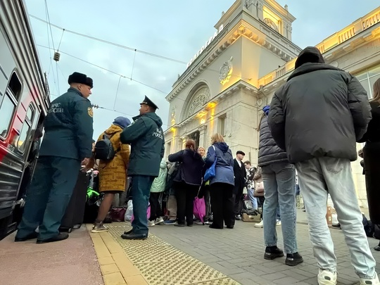 «До свидания, Волгоград!»: дети из Курской области отправились домой! ❤️

Почти два месяца в Волгоградской..