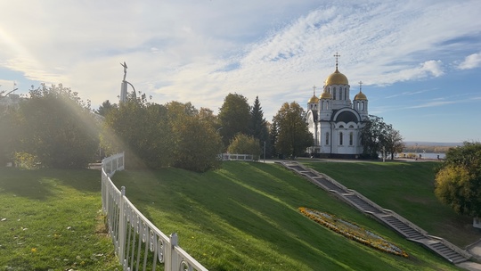 Тихий осенний..