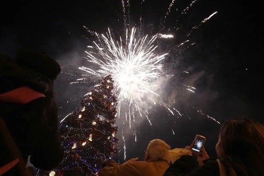 🗣Новогодняя ночь-2025 в Нижнем Новгороде пройдет без салюта 
 
Об этом сообщает департамент культуры Нижнего..