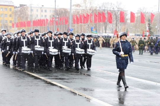 Кадры с Парада Памяти в..