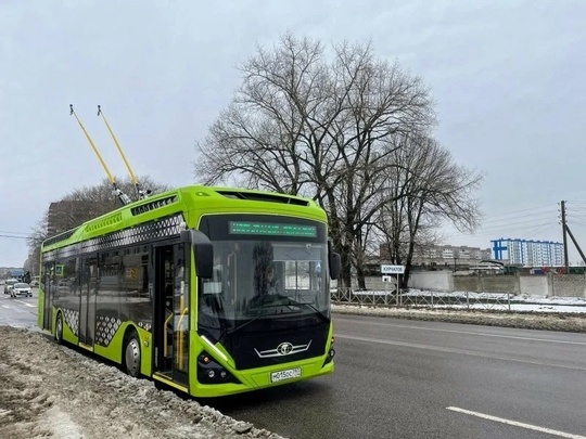 В Самаре протестируют новый электробус «Генерал»

Он пробудет в городе два месяца и уже прошёл испытания в..