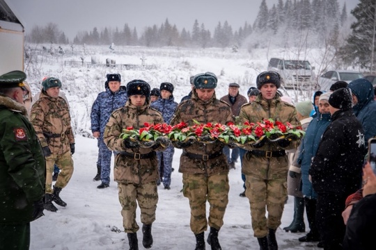 ‼️В Чусовом открылся Мемориала воинской славы в память о чусовлянах, погибших во время СВО

Автор фото..