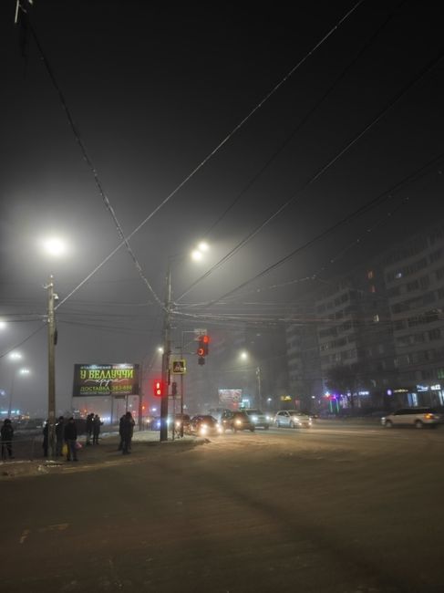 Омск снова напоминает Сайлент Хилл. Горожане, особенно живущие в Чкаловске, жалуются на туман с вонью...