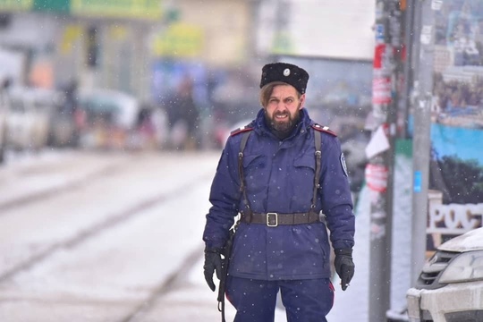 В ближайшие выходные Ростов может столкнуться с ледяным штормом. 
 
Спасательная служба Ростовской области..