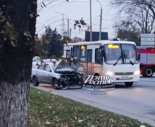 🔥Последствия лобового ДТП на Шолохова. Приора выгорела. Очевидцы говорят, что причиной аварии мог стать..