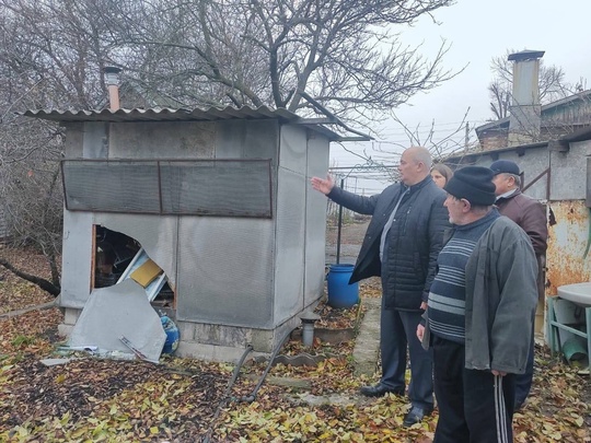 А вот последствия в слободе Дячкино, куда упали обломки БПЛА, от главы..