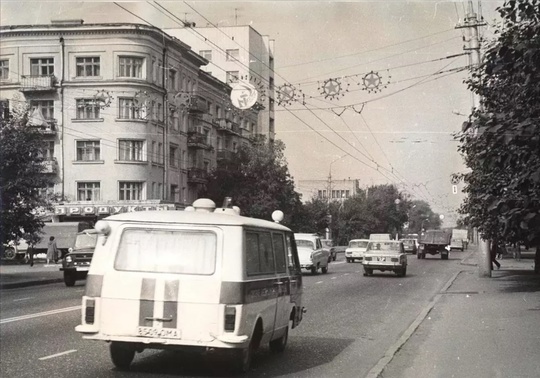 Ретроспектива. Омск. 1982-1985 гг. Улица Красный..