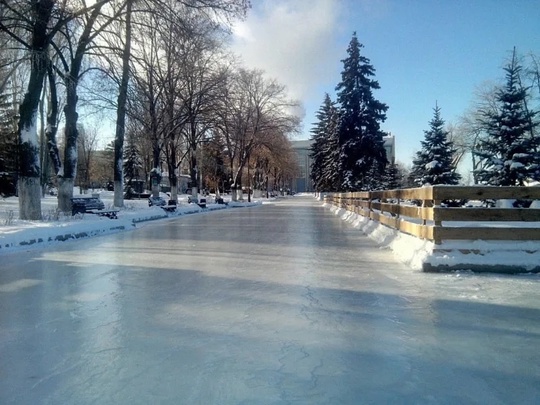 ⛸️В Самаре зимой 2024-2025 зальют 120 катков во всех районах города

Пока их еще не заливают из-за неподходящей..