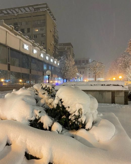 Из приятных воспоминаний!
Снег над Краснодаром!
Зима 2022 года.
❄🤗❄
А знаете, в Краснодар иногда
«приходит»..