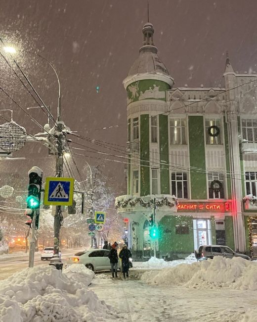 Из приятных воспоминаний!
Снег над Краснодаром!
Зима 2022 года.
❄🤗❄
А знаете, в Краснодар иногда
«приходит»..