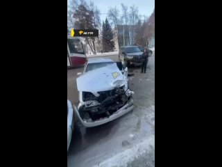 ДТП с участием двух автомобилей произошло 22 декабря в Калининском районе

Очевидцы сообщают, что Toyota Land Cruiser..