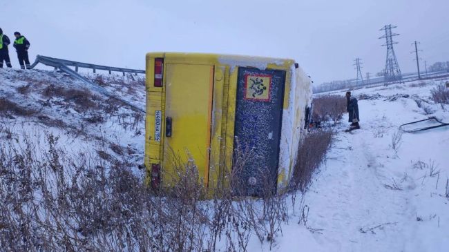 В Новосибирском районе полиция разбирается в обстоятельствах ДТП с участием автобуса

7 декабря около 10:30..