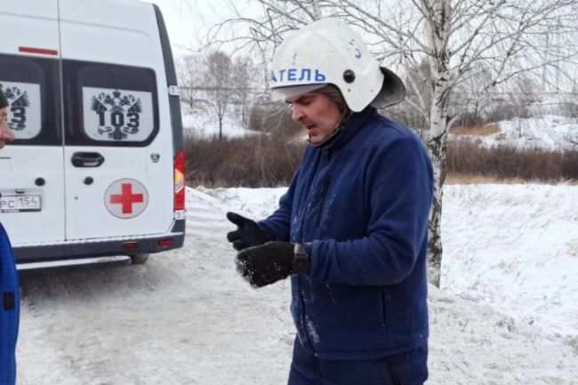 Под Новосибирском спасатели вынесли обмороженного дачника из леса

Под Новосибирском двое дачников чуть не..