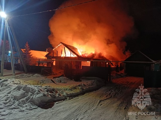 Омский сельчанин получил ожоги в попытке потушить пожар в доме

Происшествие произошло в жилом доме в селе..