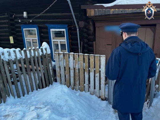 Жительницу Верещагино осудят за убийство.

Соседки поругались, и обвиняемая задушила бельевой веревкой..