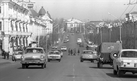 Ретроспектива. Омск. 1976-1977 гг. Улица Ленина.

Фото: Чепурко..