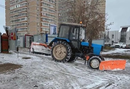 В Челнах расчистили дороги с помощью фотошопа.

Жители пожаловались на ЖКХ за неубранные дороги, в ответ..