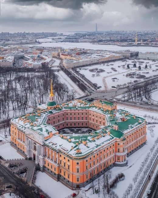 Михайловский (Инженерный)..