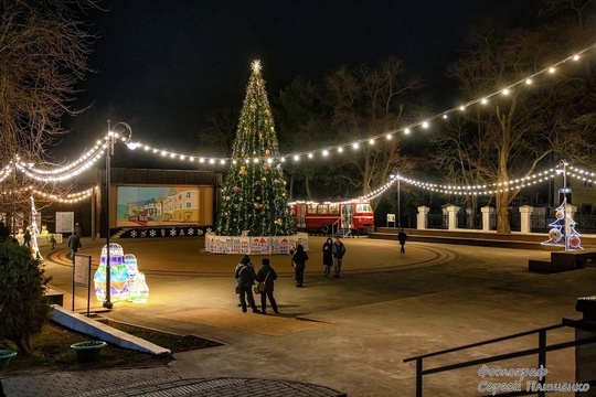 Новогодний Таганрог 💫🎄

Фото: Сергей..