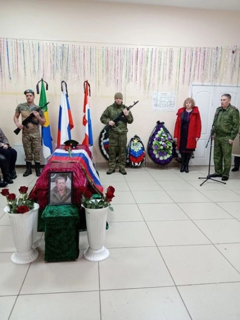 В ходе проведения СВО погиб житель Суксунского округа - Дмитрий Геннадьевич Некрасов

Дмитрий погиб во время..