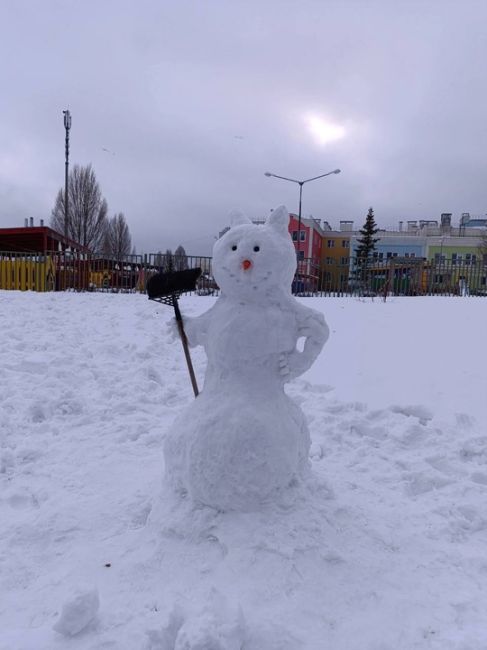 Немного самарских снеговиков в ленту..