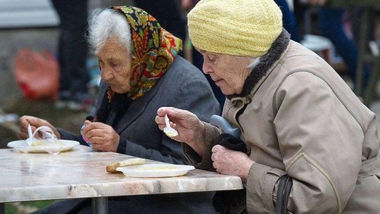 В Госдуме предложили делить пенсионные баллы супругов при разводе..