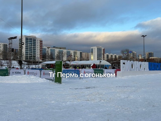 Сегодня перед пермяками выступят профессиональные фигуристы и покажут мастер-классы

Показательные..