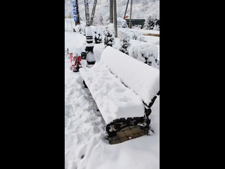 Зимняя сказка сегодня в Гуамке ❄️☃️❄️. За ночь в поселке выпало 15 см.снега..