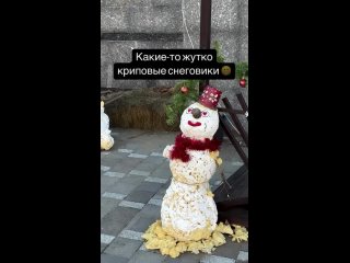 Жуткие снеговики в Новороссийске ⛄️

Видео..